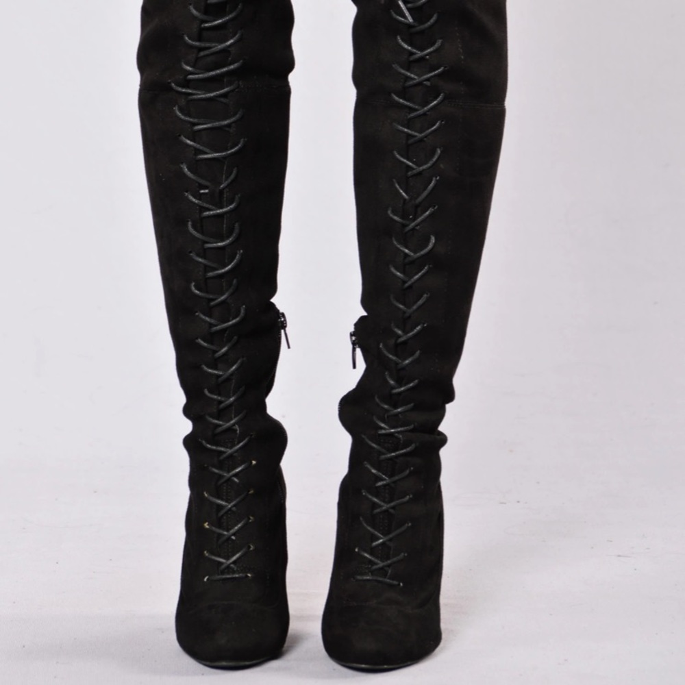 💖5/$20💖💖 FashionNova love me long time boots.